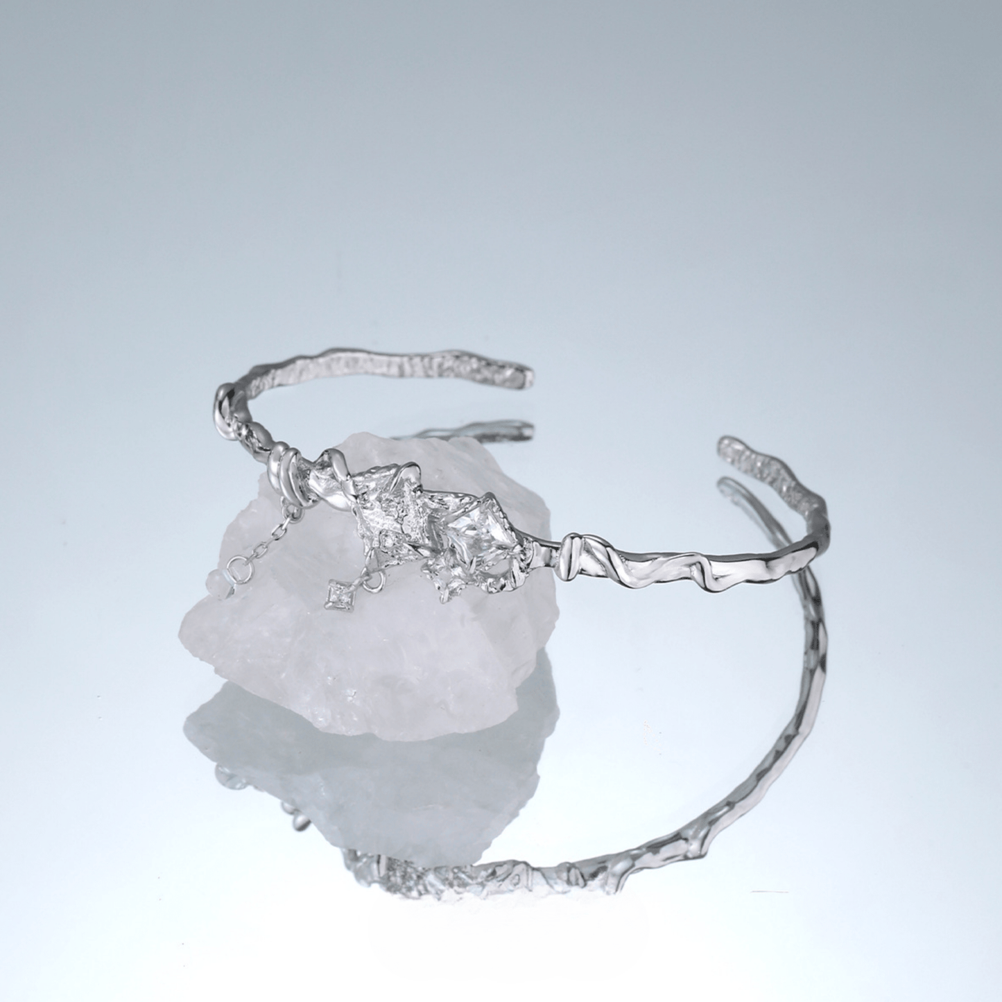 Pulsera de plata S925 con gemas líquidas