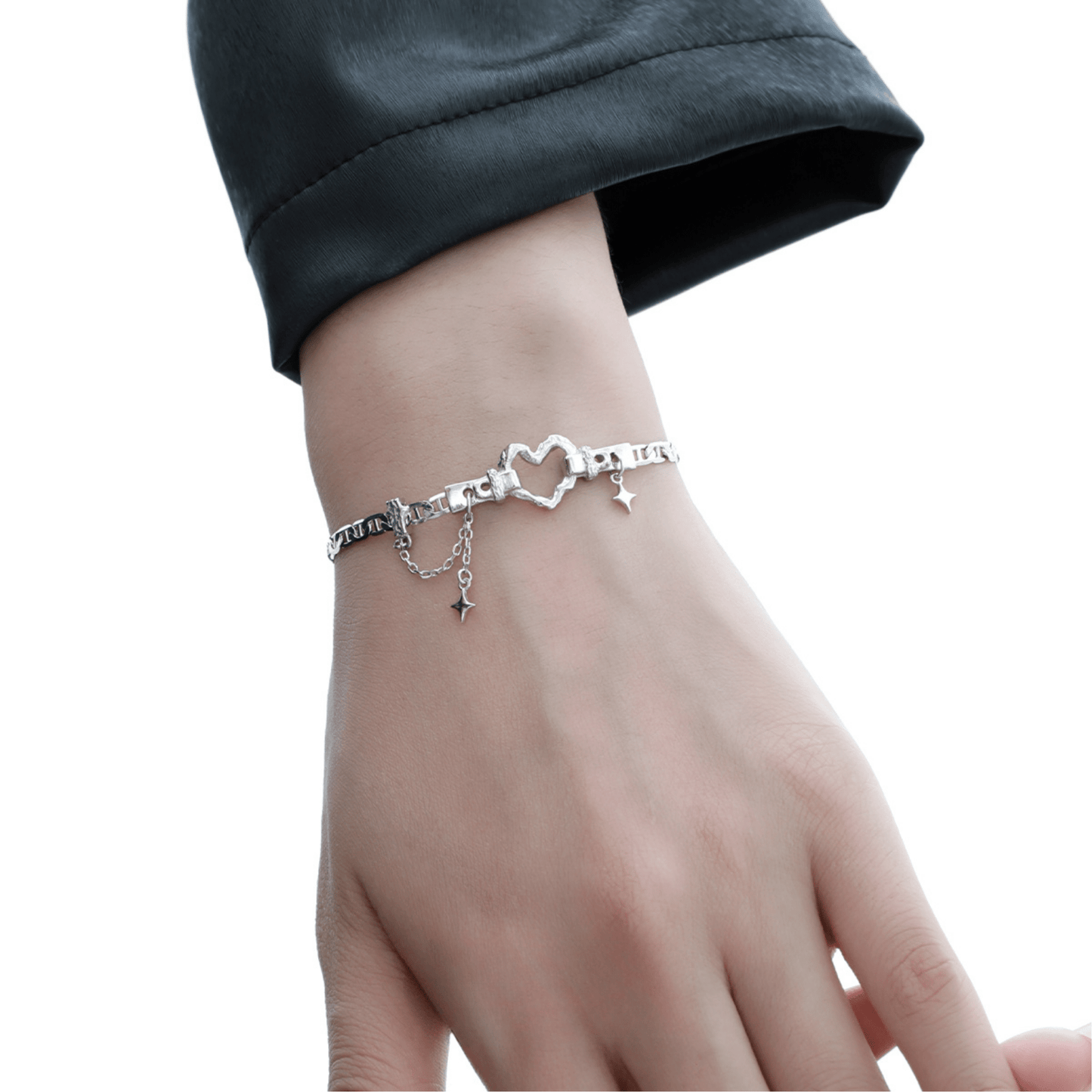Heart Buckle Bracelet