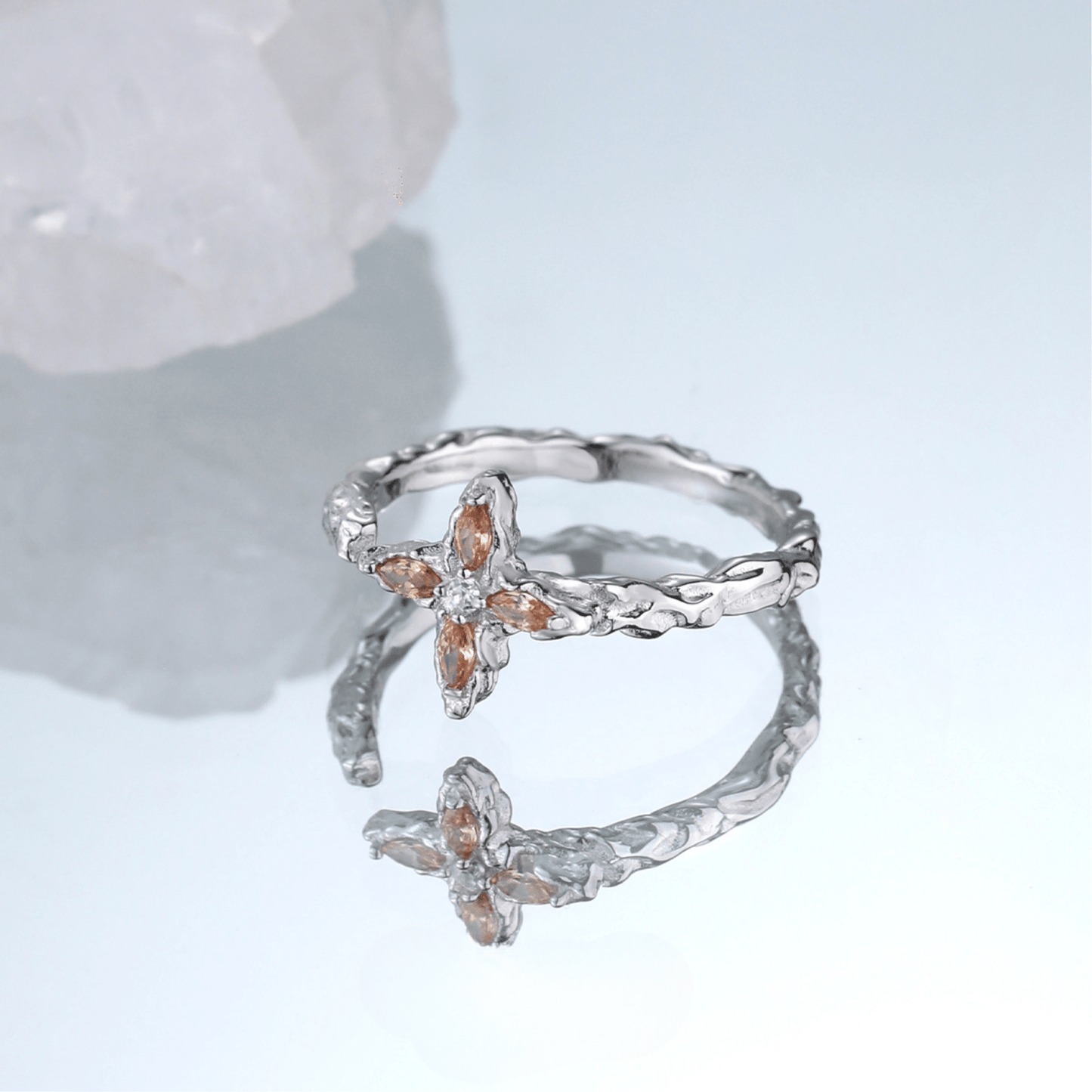 Liquid Clover Open Ring