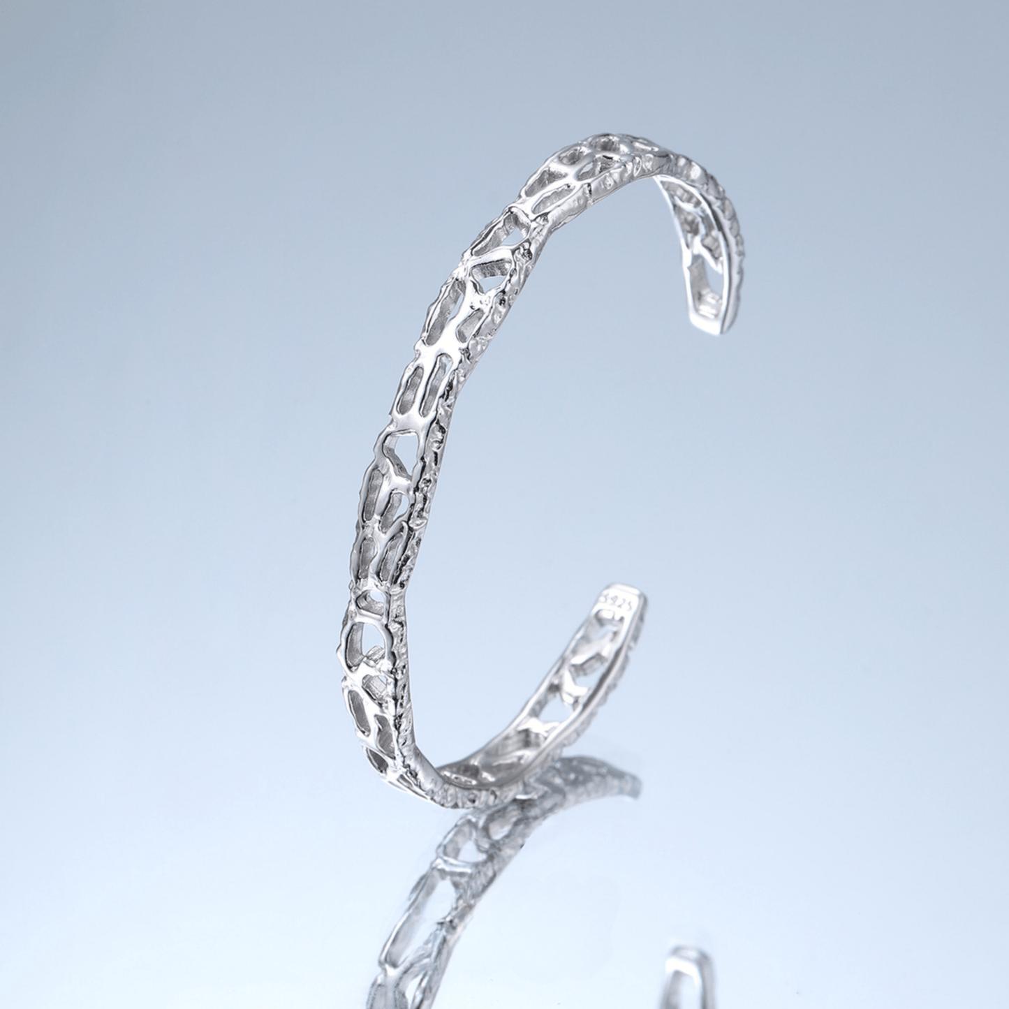 Textured Hollow Bracelet