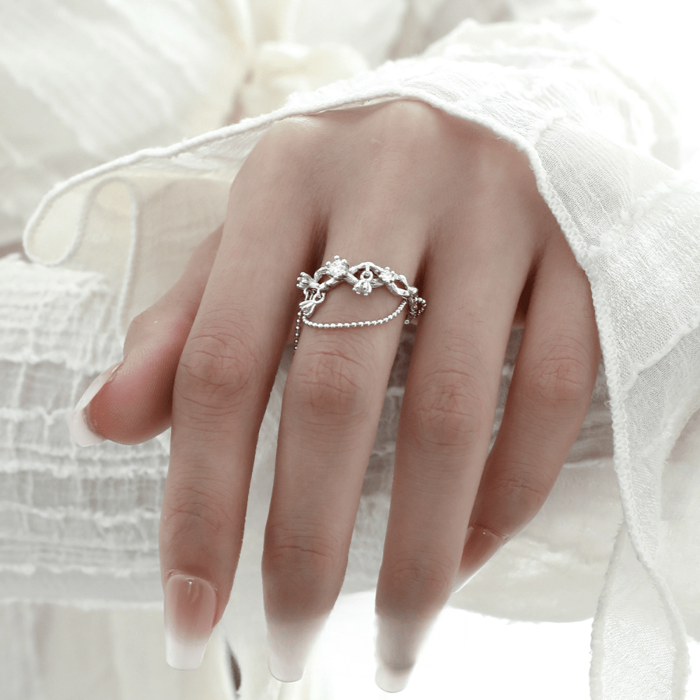 Vine-Inspired Zircon Ring